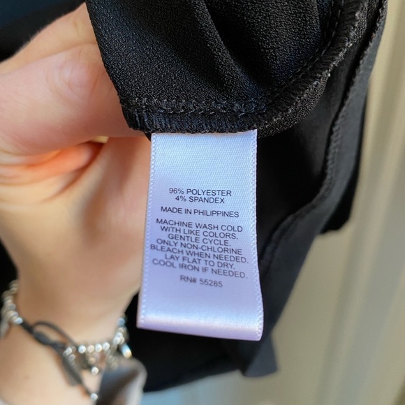 Express Black Dressy Crisscross Longsleeve Top - Picture 2 of 6